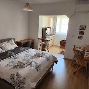  Apartment Andi's Place-comfy Studio-city Center